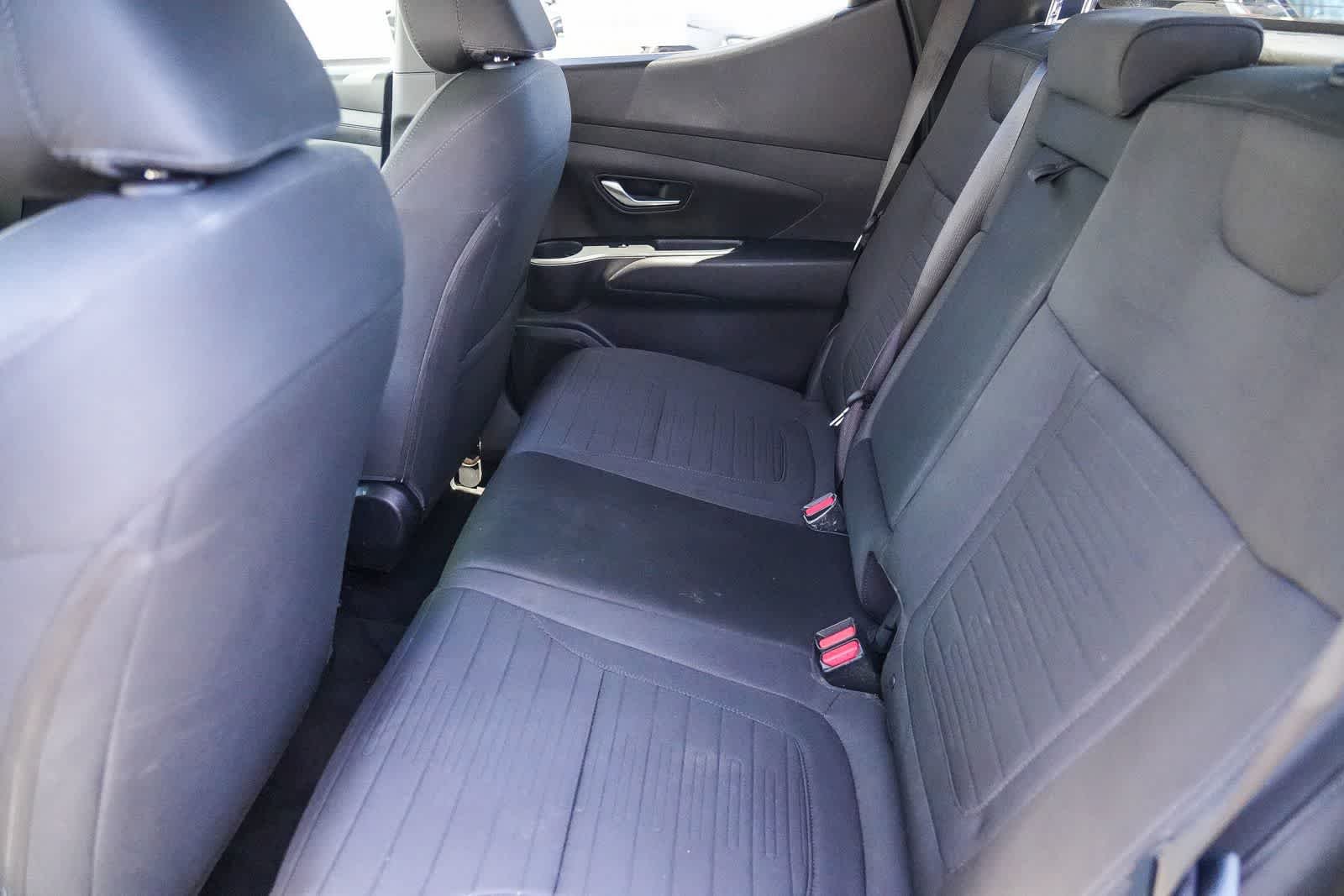Used 2025 Atlas White Hyundai SE image 18
