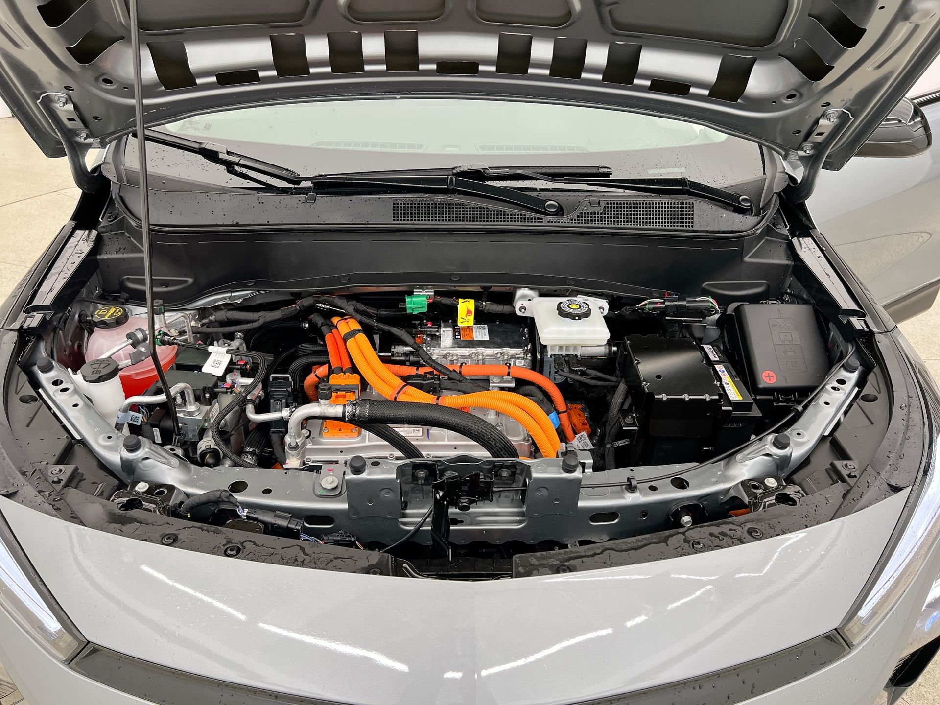 2027 Chevrolet Bolt RS - Photo 60