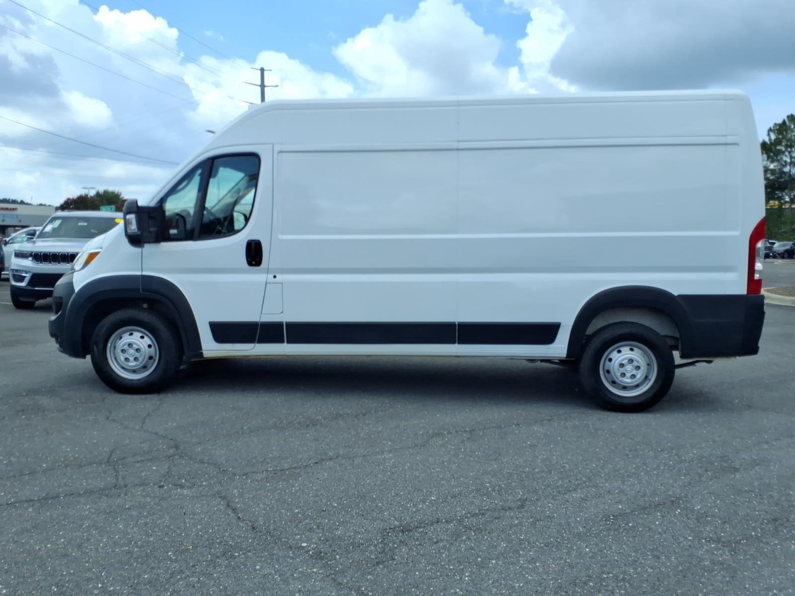 Used 2023 Bright White Clearcoat Ram  image 3