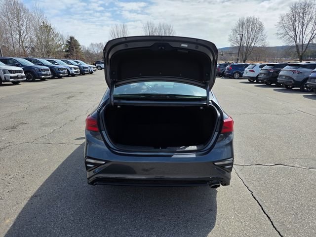 Used 2019 Gray Kia LXS image 10