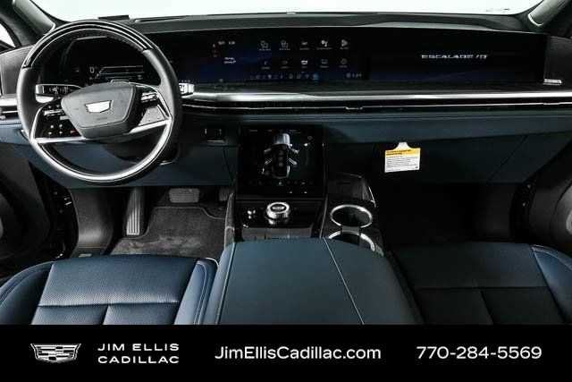 2025 Cadillac Escalade IQ Luxury 2 - Photo 17