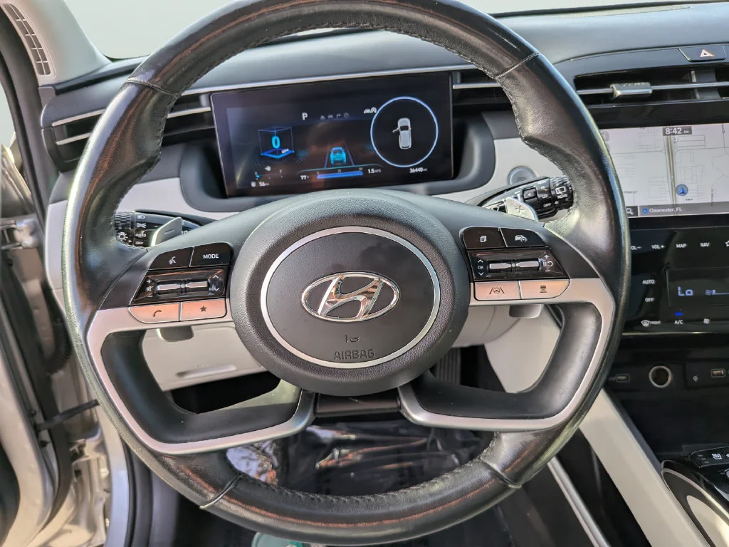 Used 2022 Silver Hyundai Limited image 26