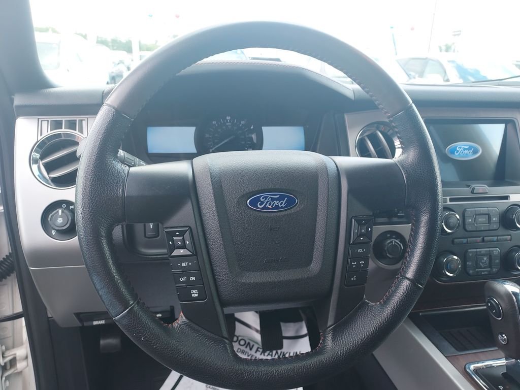 Used 2017 White Ford King Ranch image 17