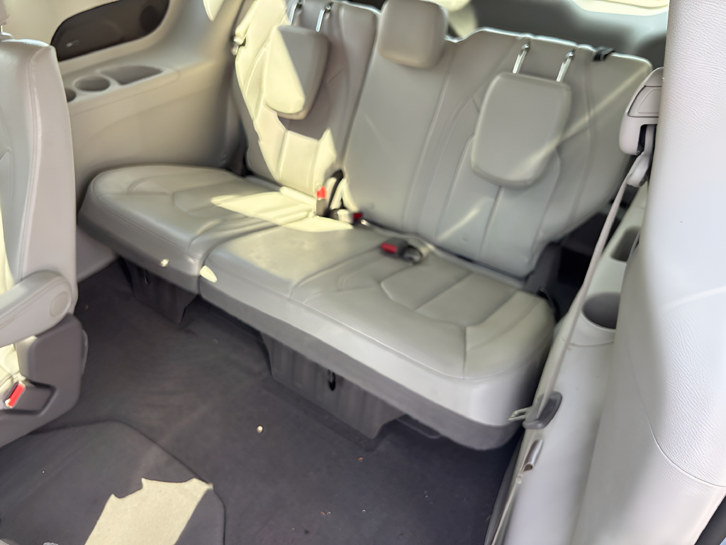 Used 2020 White Chrysler Touring L Plus image 39