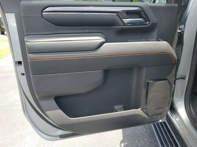 Used 2024 Sterling Metallic GMC AT4 image 24
