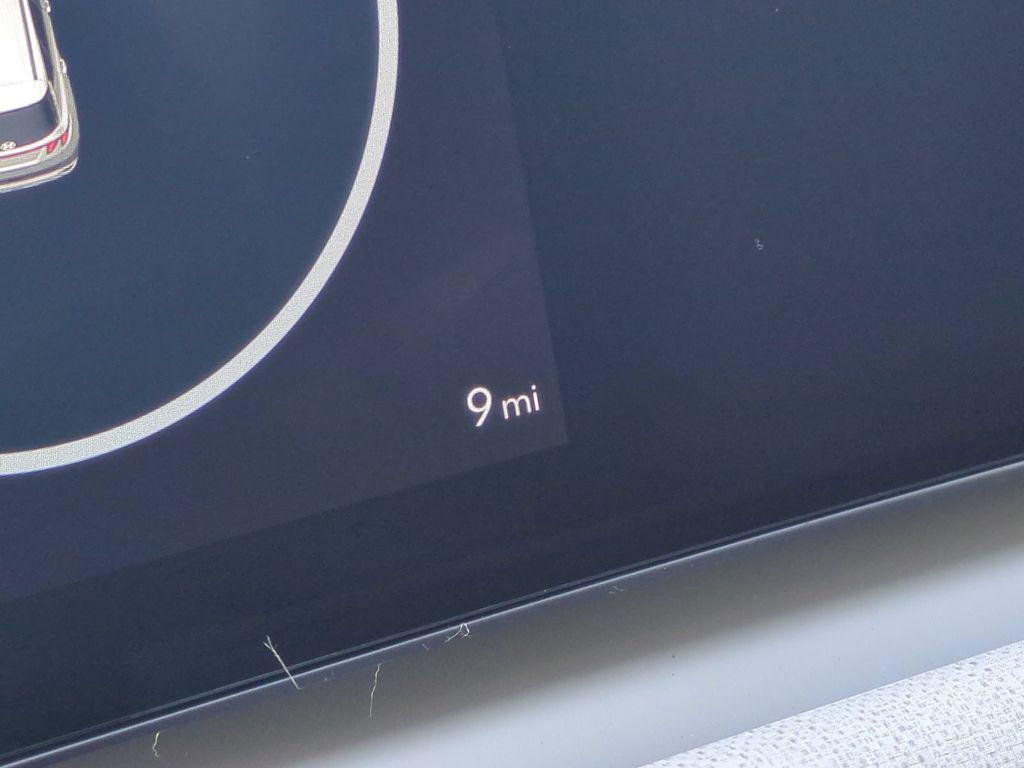 New 2026 Black Hyundai SEL Premium FWD image 38