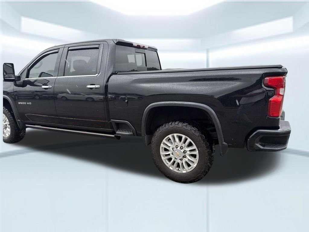 Used 2021 Black Chevrolet High Country image 7