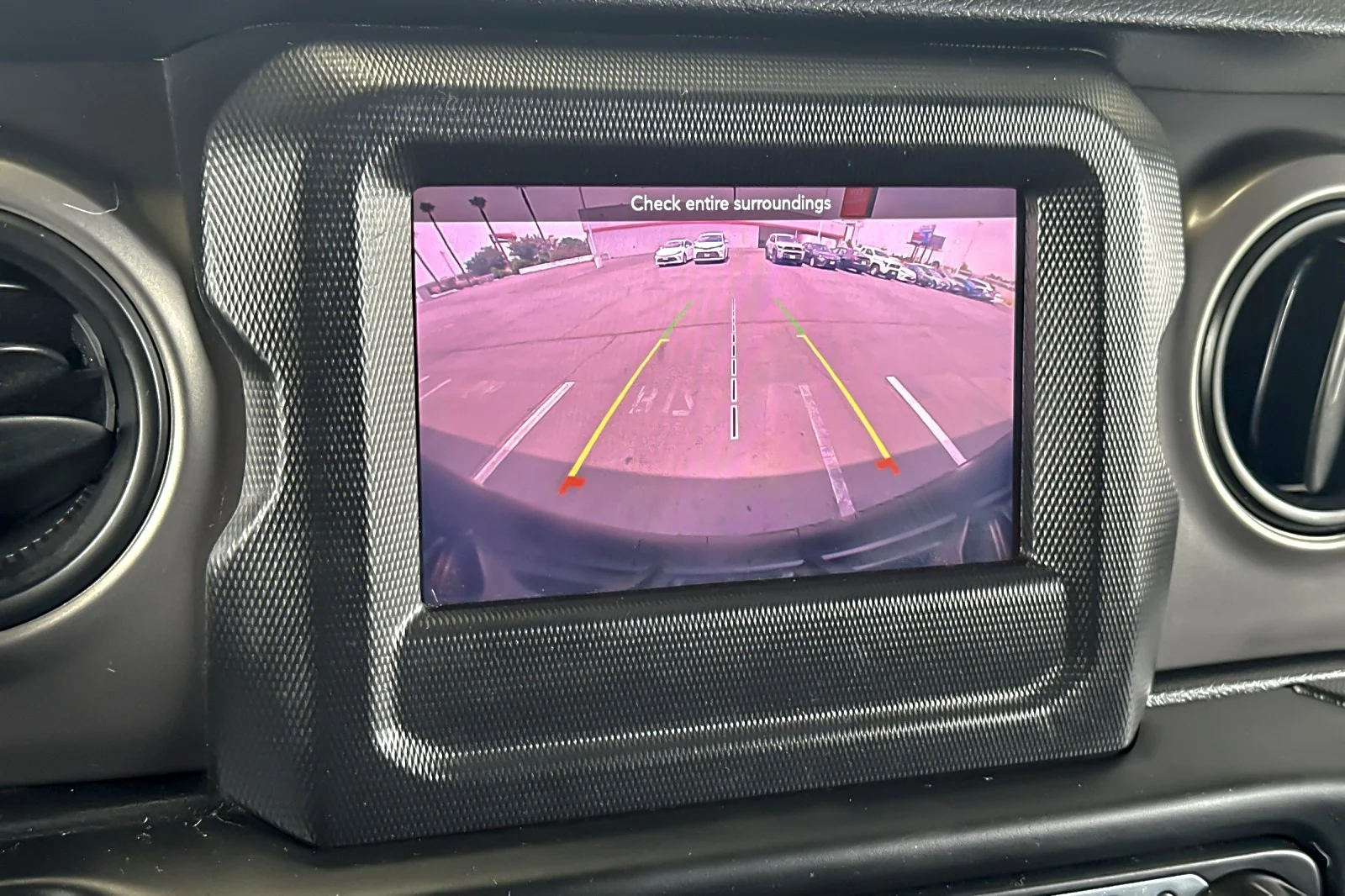Used 2019 BLACK Jeep Sport image 18