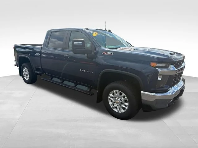 Used 2023 Northsky Blue Metallic Chevrolet LT image 8