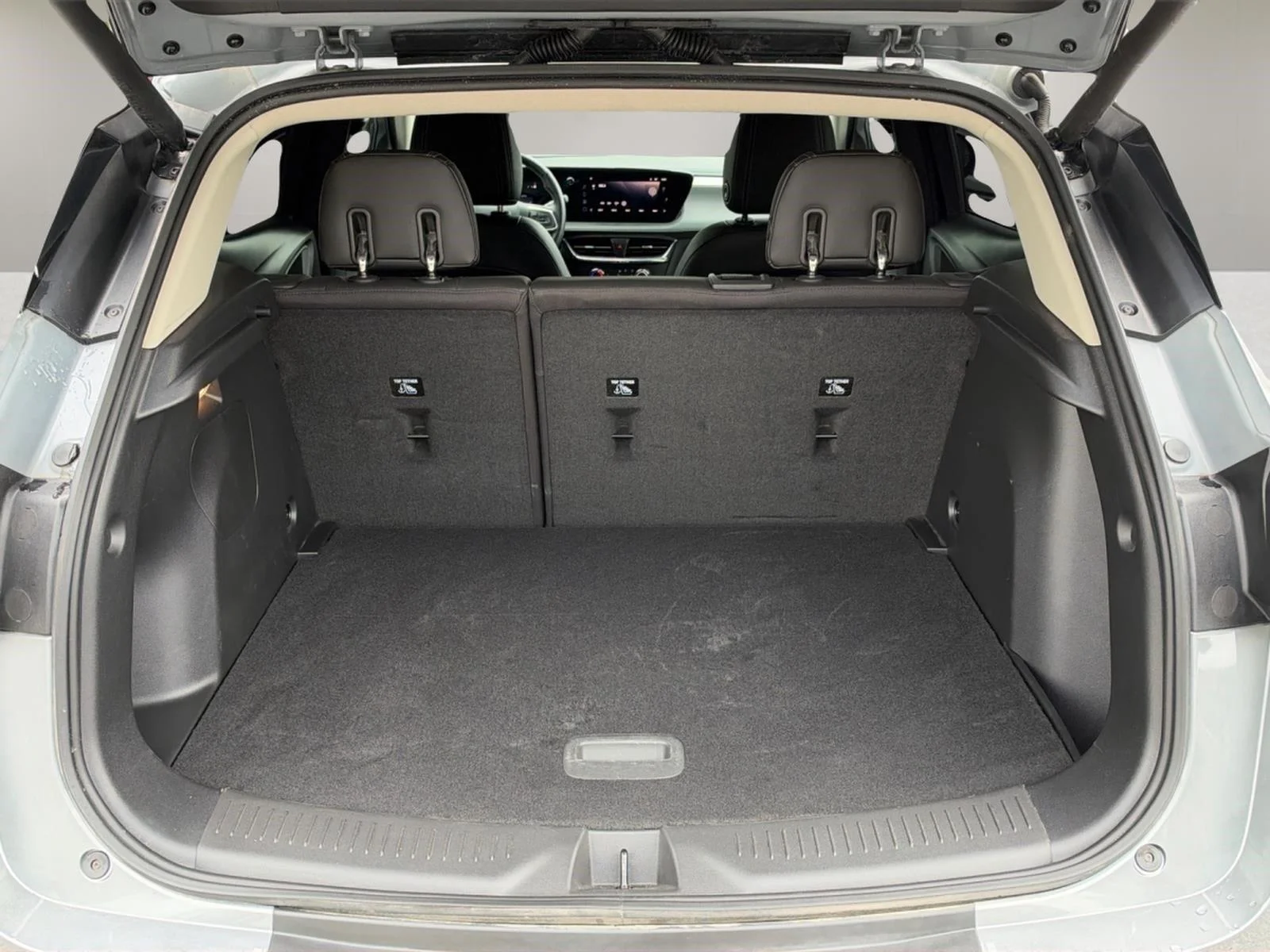 Used 2025 Moonstone Gray Metallic Buick Preferred image 5