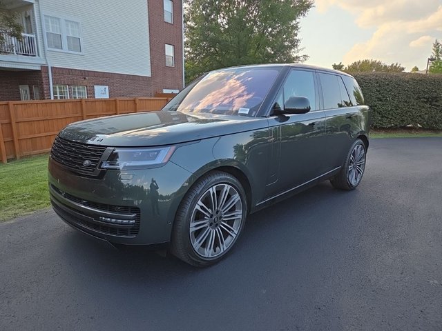 2023 Land Rover Range Rover SE