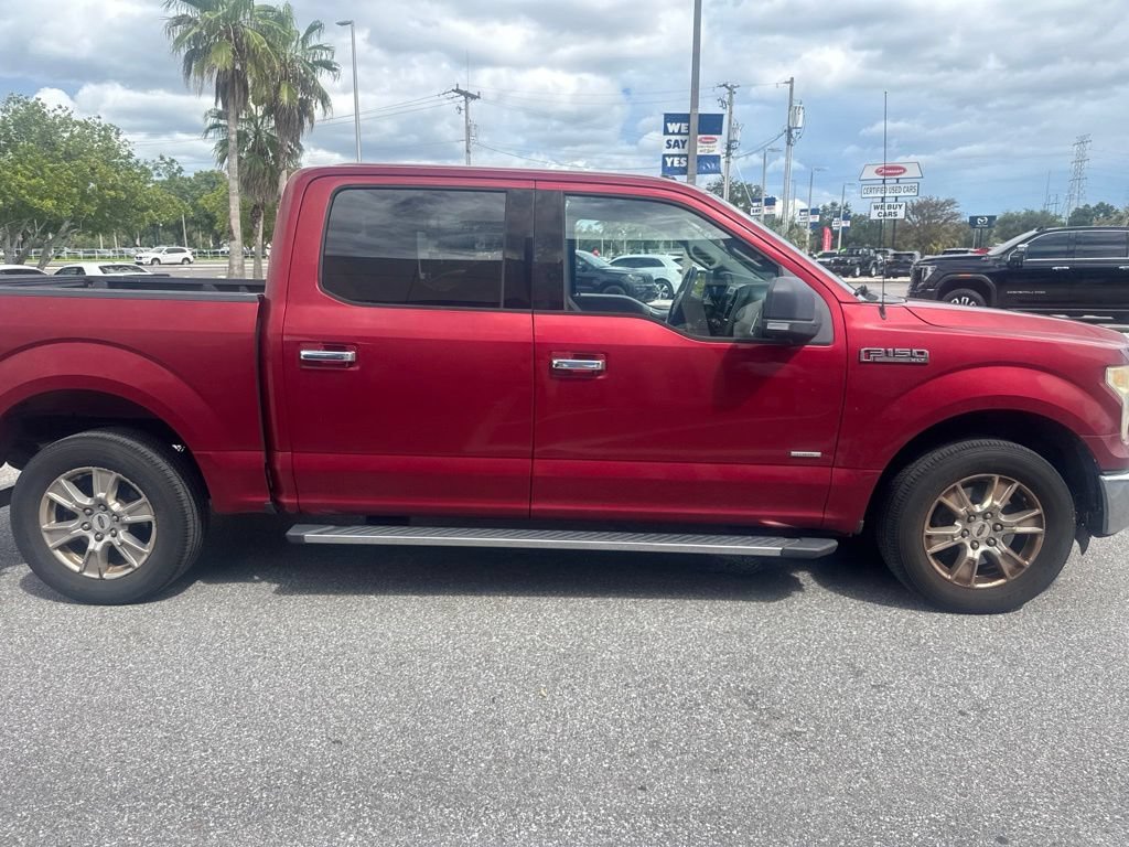 Used 2015  Ford XL image 4