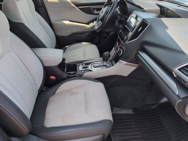 Used 2020 Blue Subaru Premium image 27