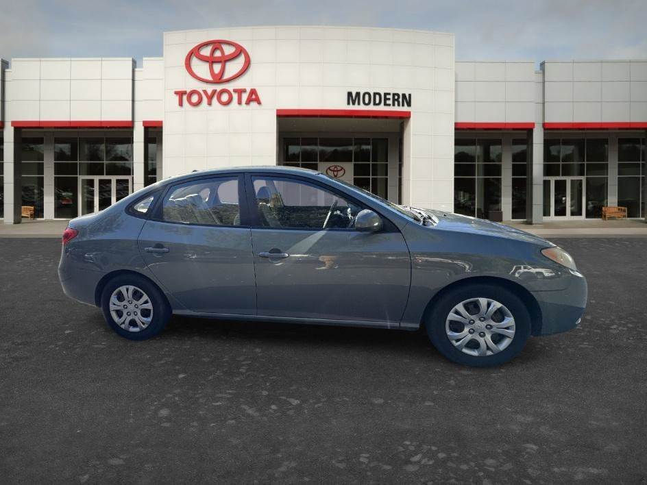 Used 2010 Natural Khaki Pearl Hyundai GLS image 4
