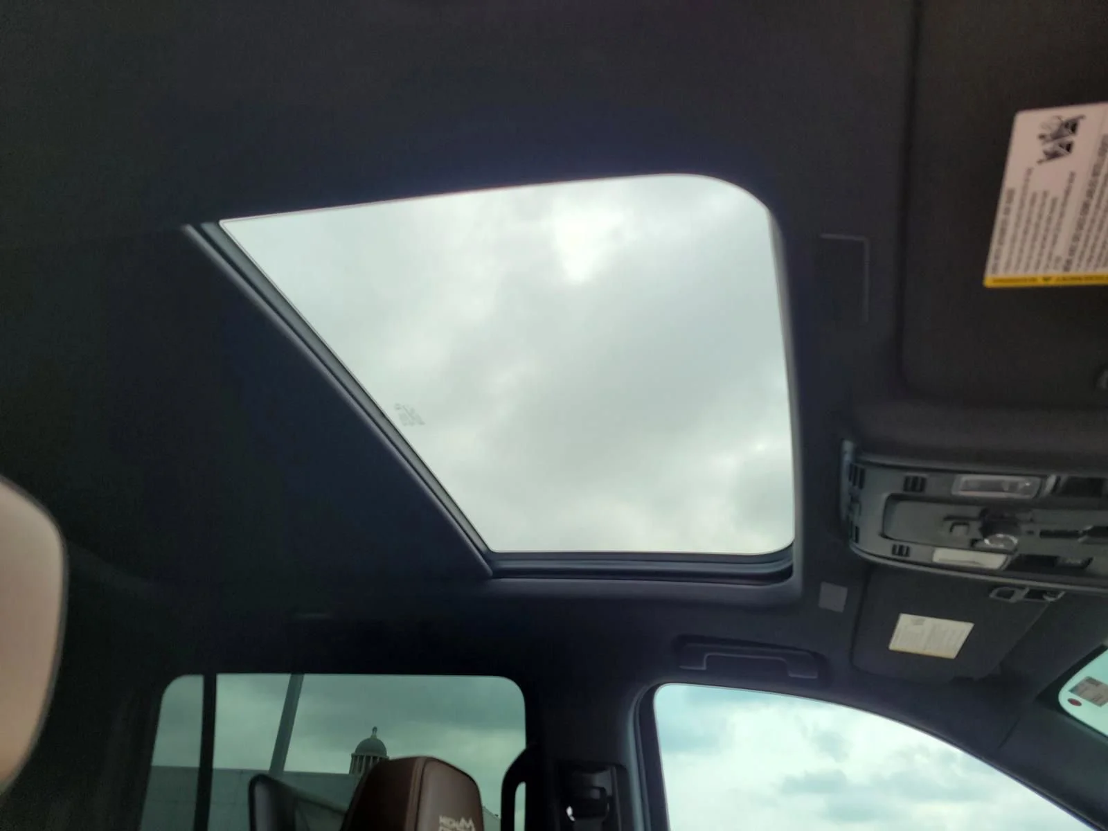 Used 2025 Black Chevrolet High Country image 13