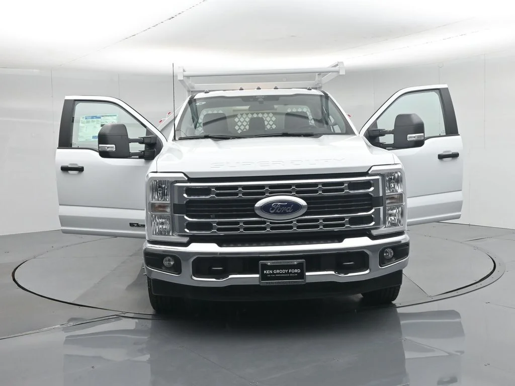 New 2025 White Ford XL image 27