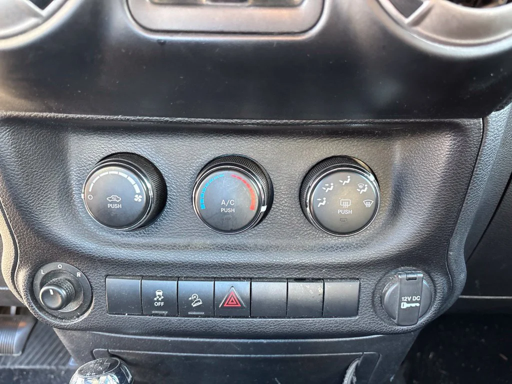 Used 2013 Brown Jeep Unlimited Sport image 13