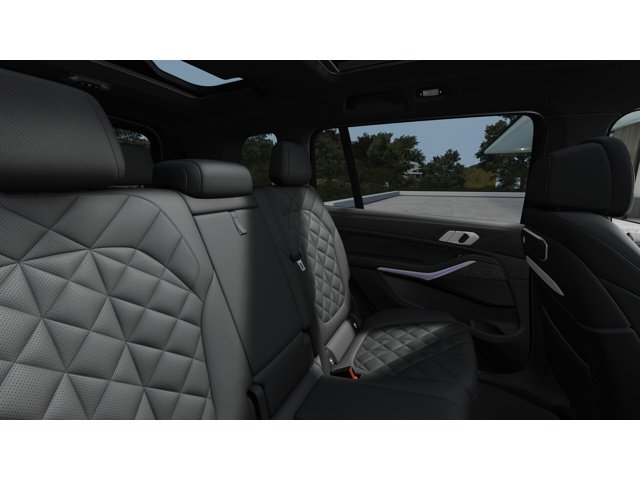 New 2027 Brooklyn Grey Metallic BMW X7 40i image 12