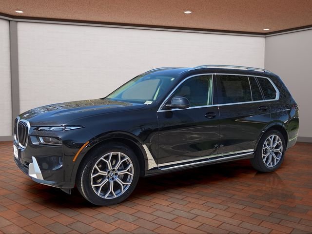 Used 2026 Black BMW xDrive40i image 31