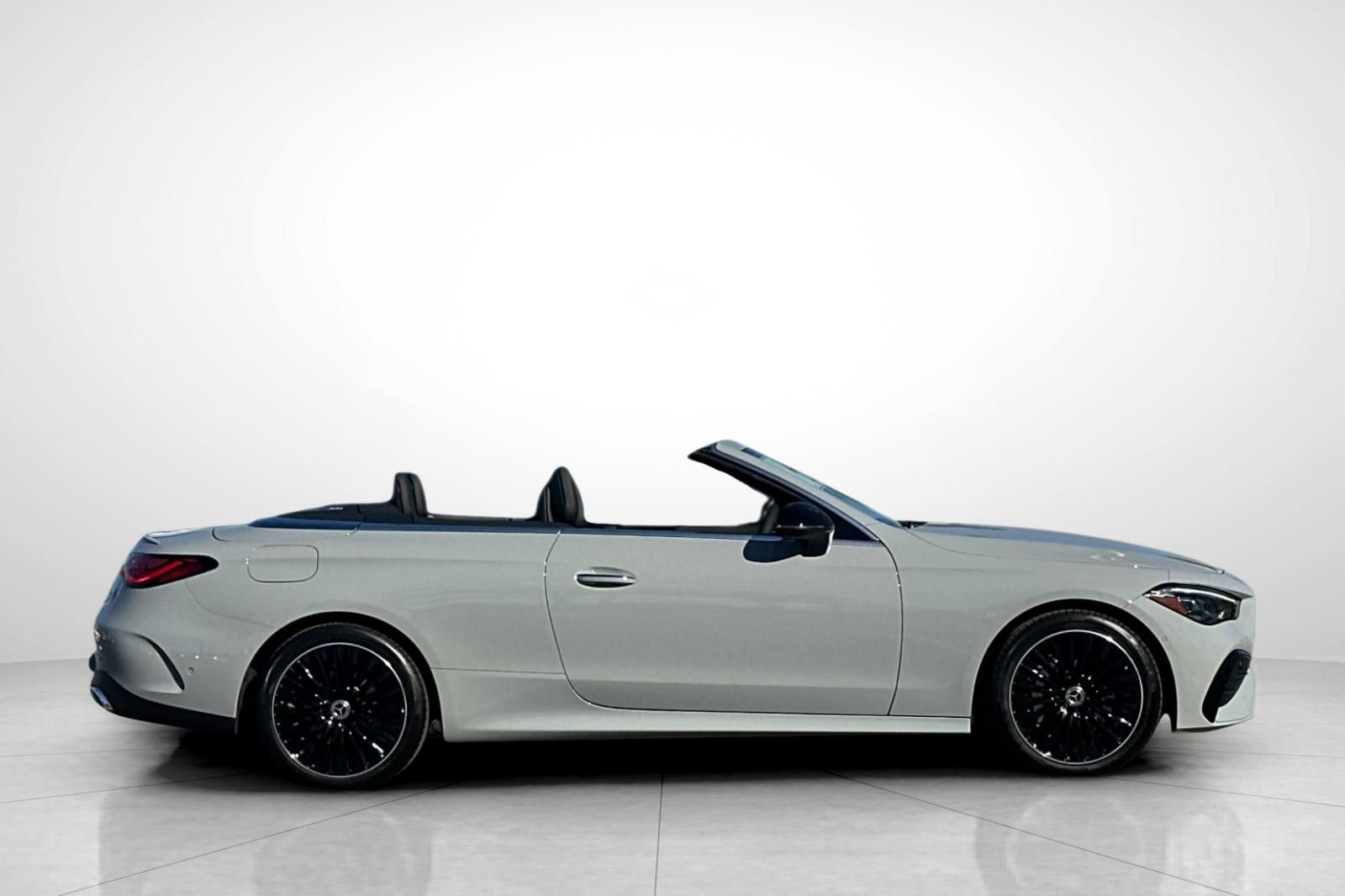 New 2026 MANUFAKTUR Alpine Grey Mercedes-Benz CLE 300 image 4