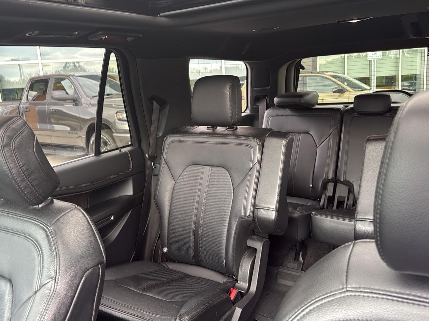 Used 2020 Magnetic Metallic Ford Limited image 16