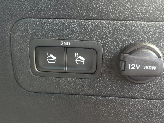 Used 2019 Gray Hyundai SEL Plus image 6