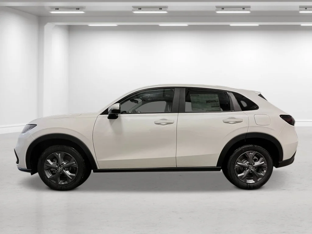 New 2027 Platinum White Pearl Honda LX image 2