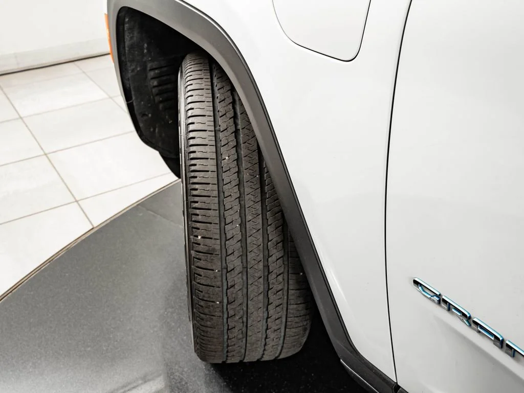 Used 2022 Bright White Clearcoat Jeep 4xe image 54