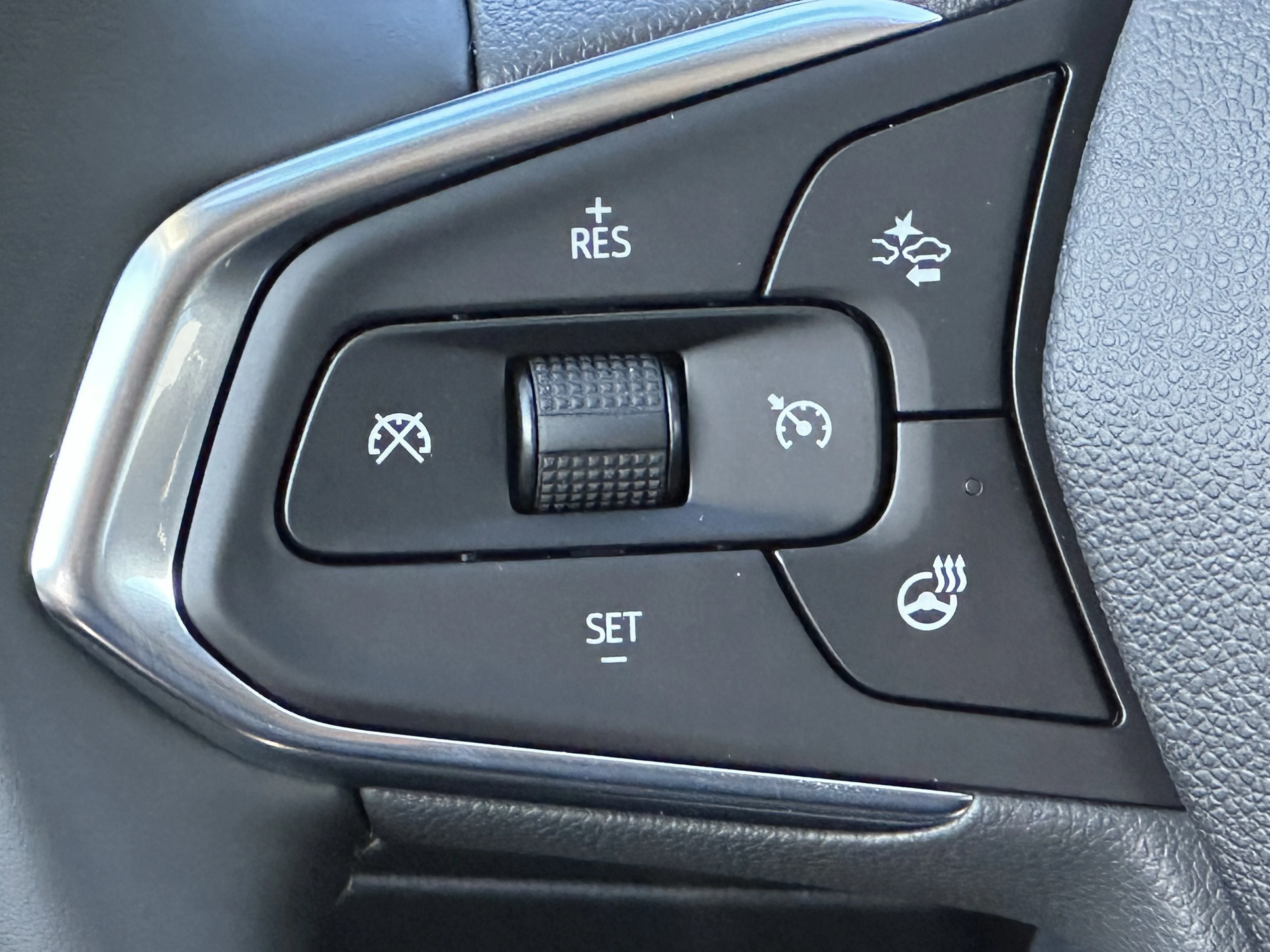 New 2026 Summit White Chevrolet LT image 11