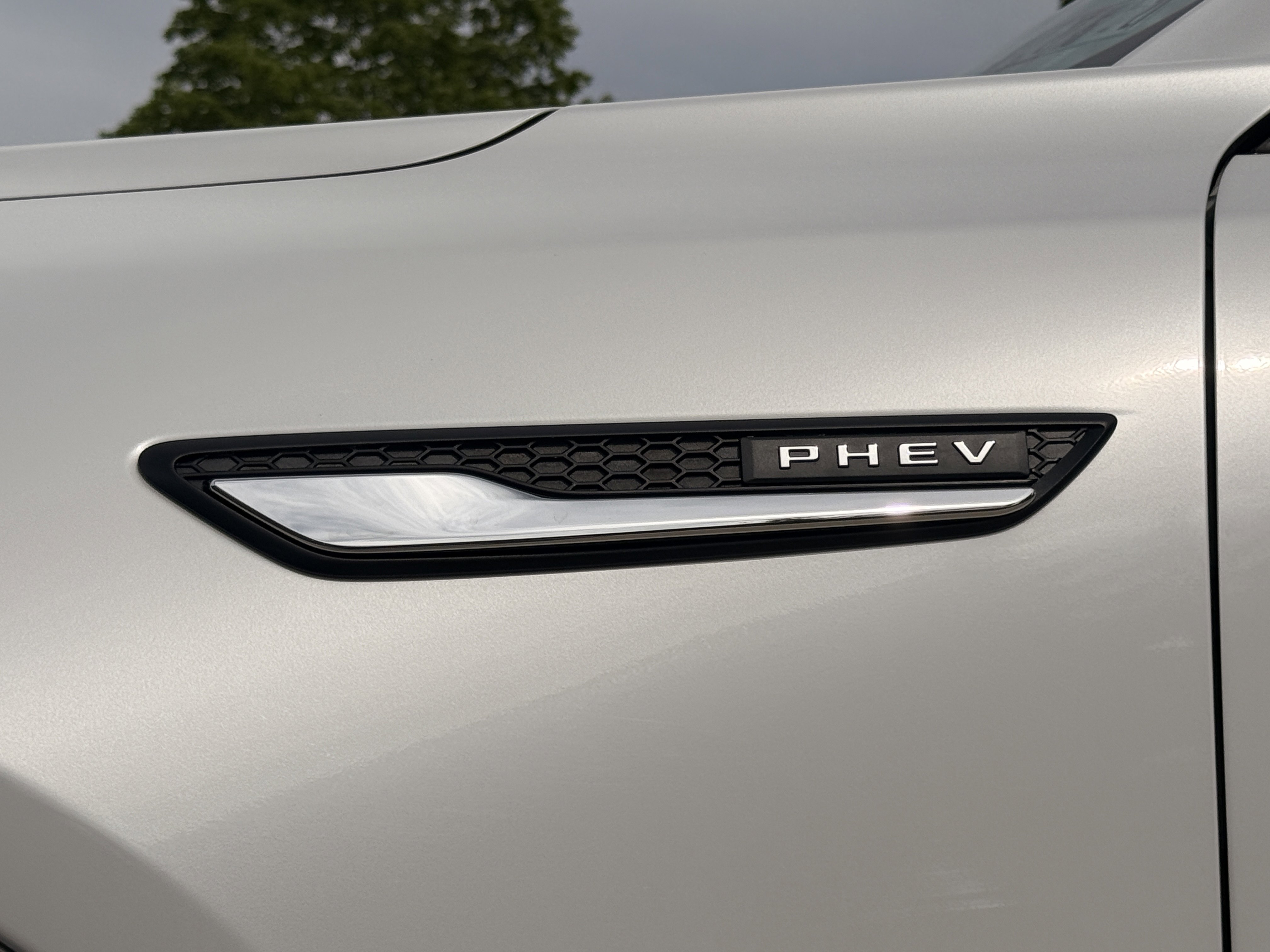 Used 2024 Rhodium White Premium Mazda Premium image 23