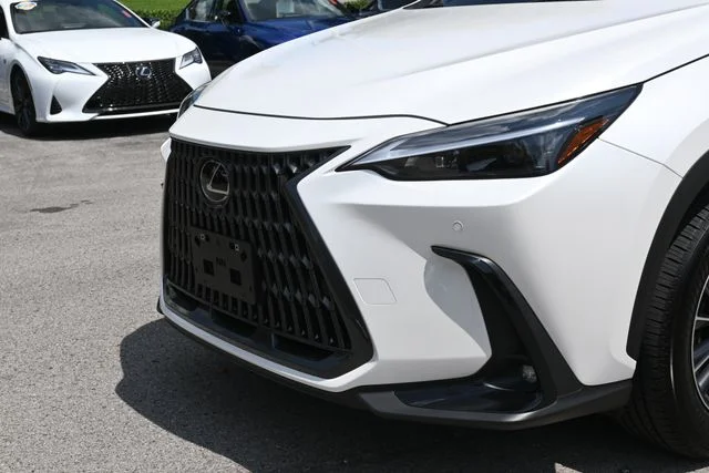 Certified Used 2025 EMINENT WHITE PEARL Lexus 350 Premium image 12