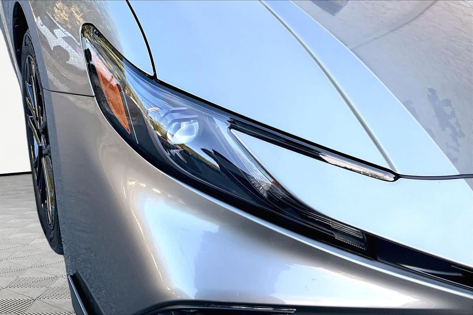Used 2025 Heavy Metal Toyota SE image 28
