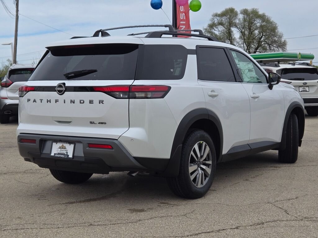 New 2026 Everest White Pearl TriCoat Nissan SL image 10