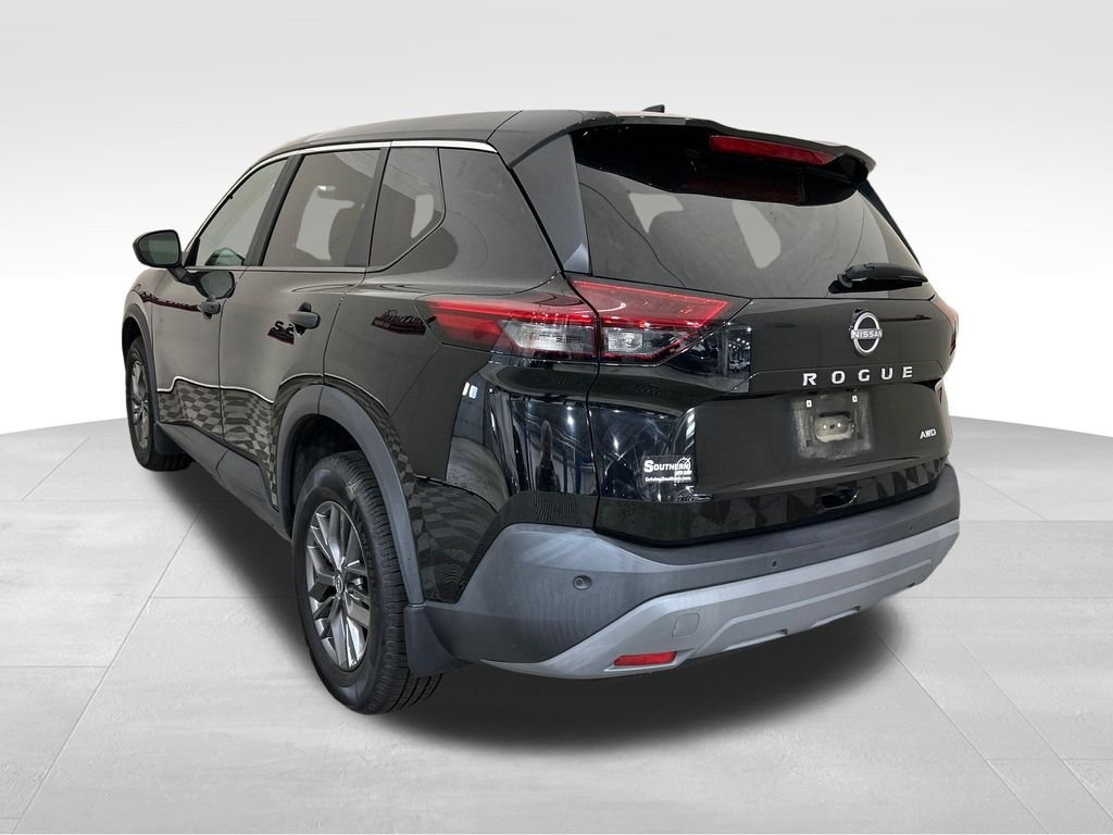 Used 2023 Black Nissan S image 3