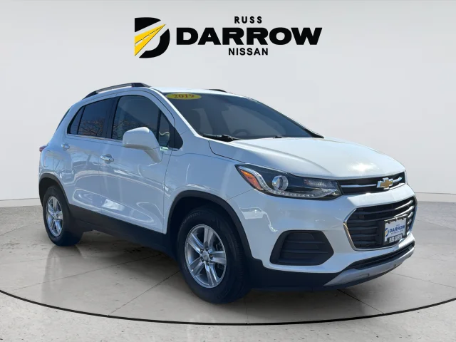 Used 2019 White Chevrolet LT image 7