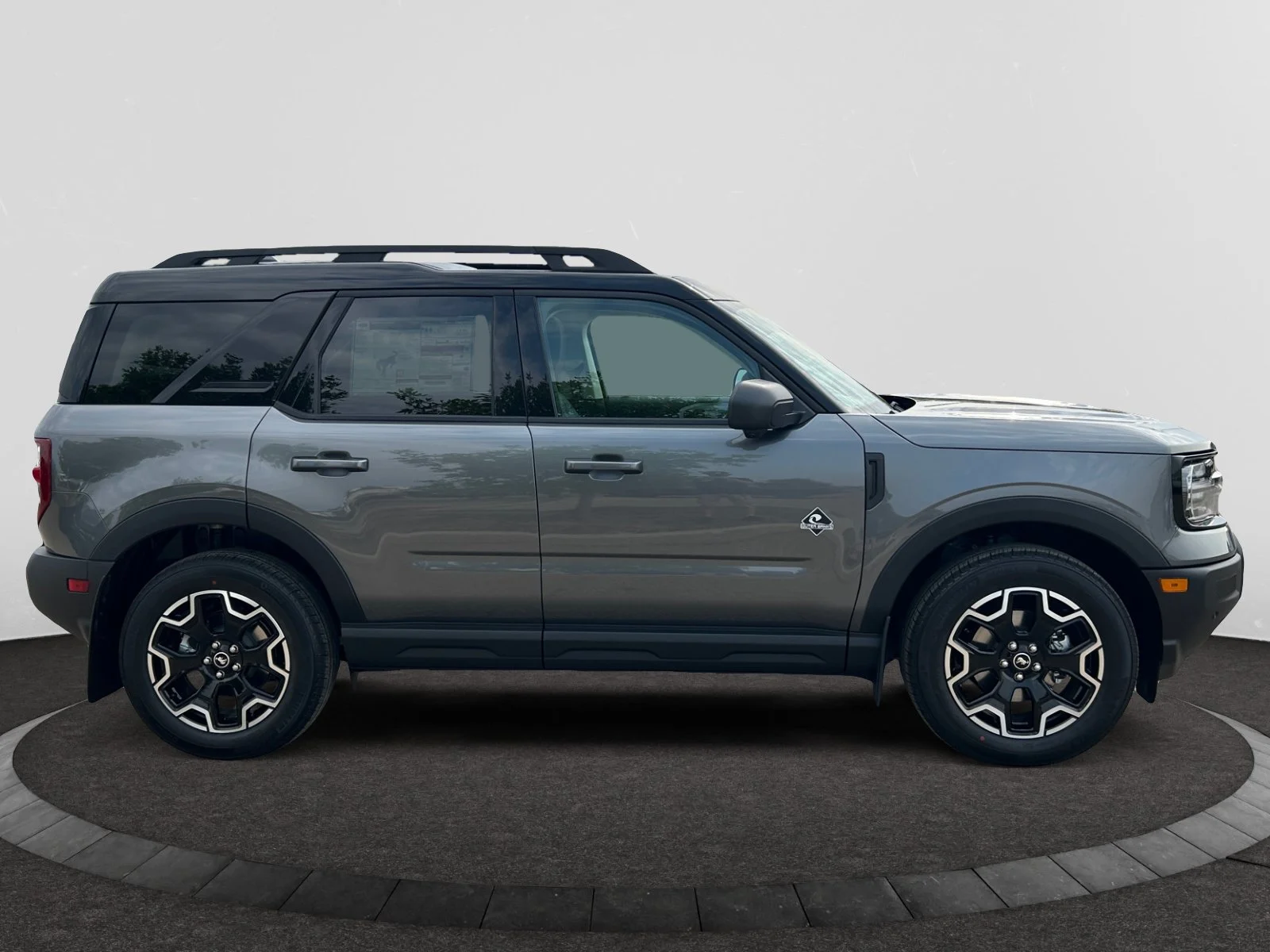 New 2026 Carbonized Grey Metallic Ford Outer Banks image 6