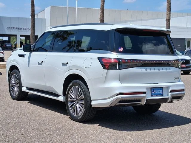 Used 2025 White INFINITI SENSORY image 4