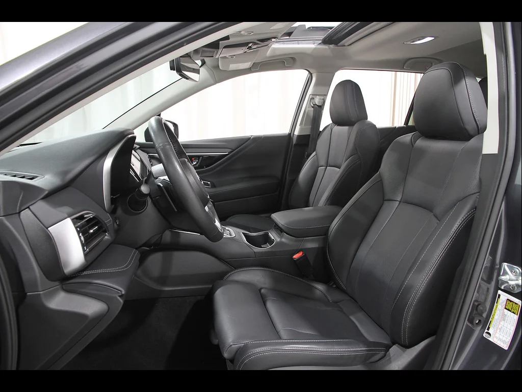 Used 2024 Magnetite Gray Metallic Subaru Limited image 5