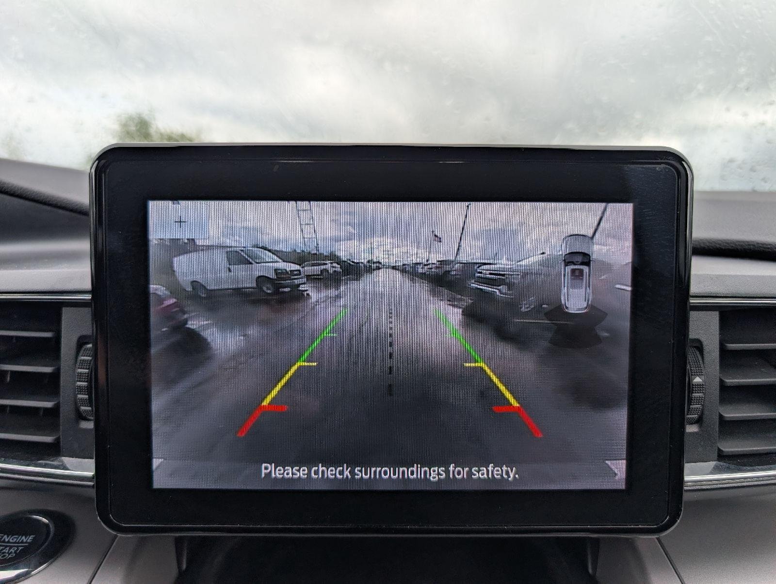 Used 2023 Iconic Silver Ford XLT image 19
