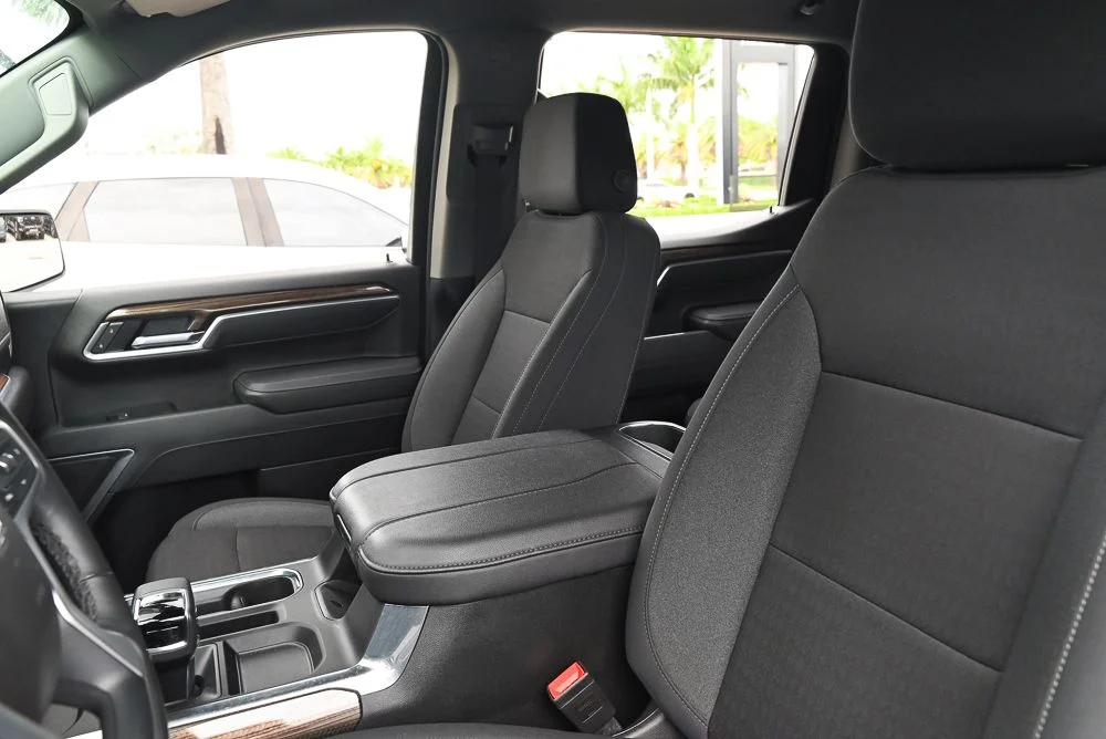 Used 2025 Black Chevrolet RST image 6