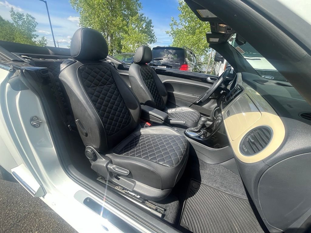 Used 2019 White Volkswagen 2.0T Final Edition SEL image 17