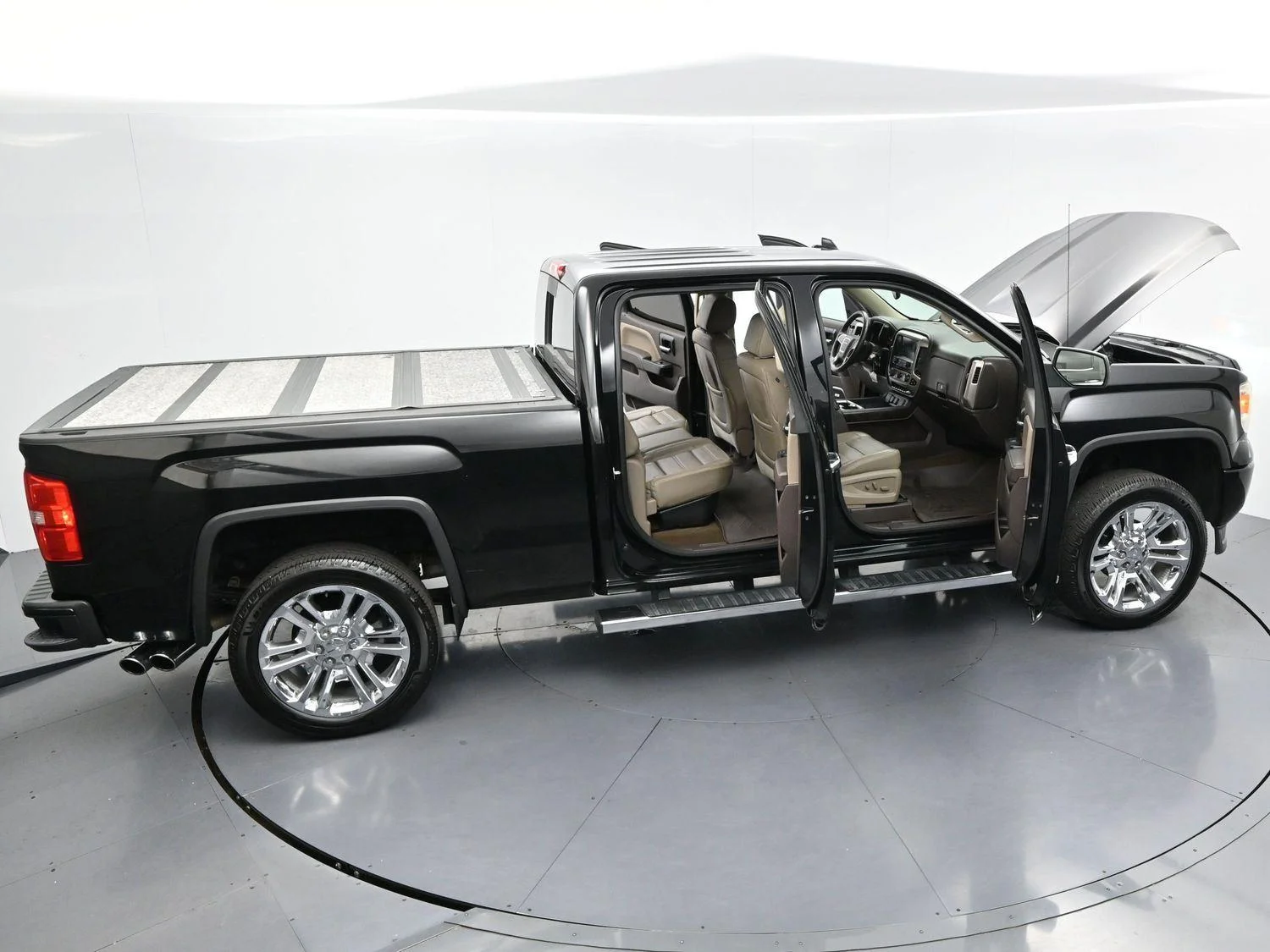 Used 2015 Onyx Black GMC Denali image 38