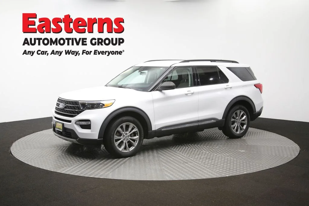 Used 2022 White Ford XLT image 60