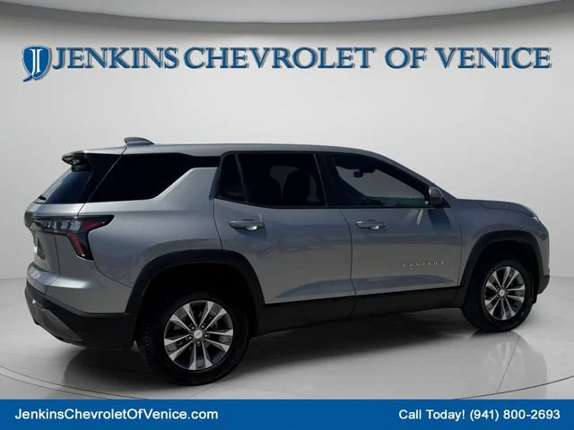 Used 2025 Sterling Gray Metallic Chevrolet LT image 4