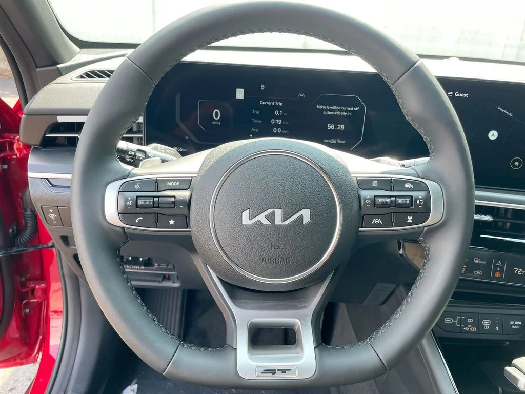 2026 Kia K5 GT - Photo 41