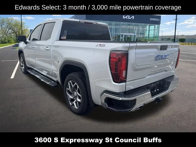 Used 2021 Silver GMC SLT image 2