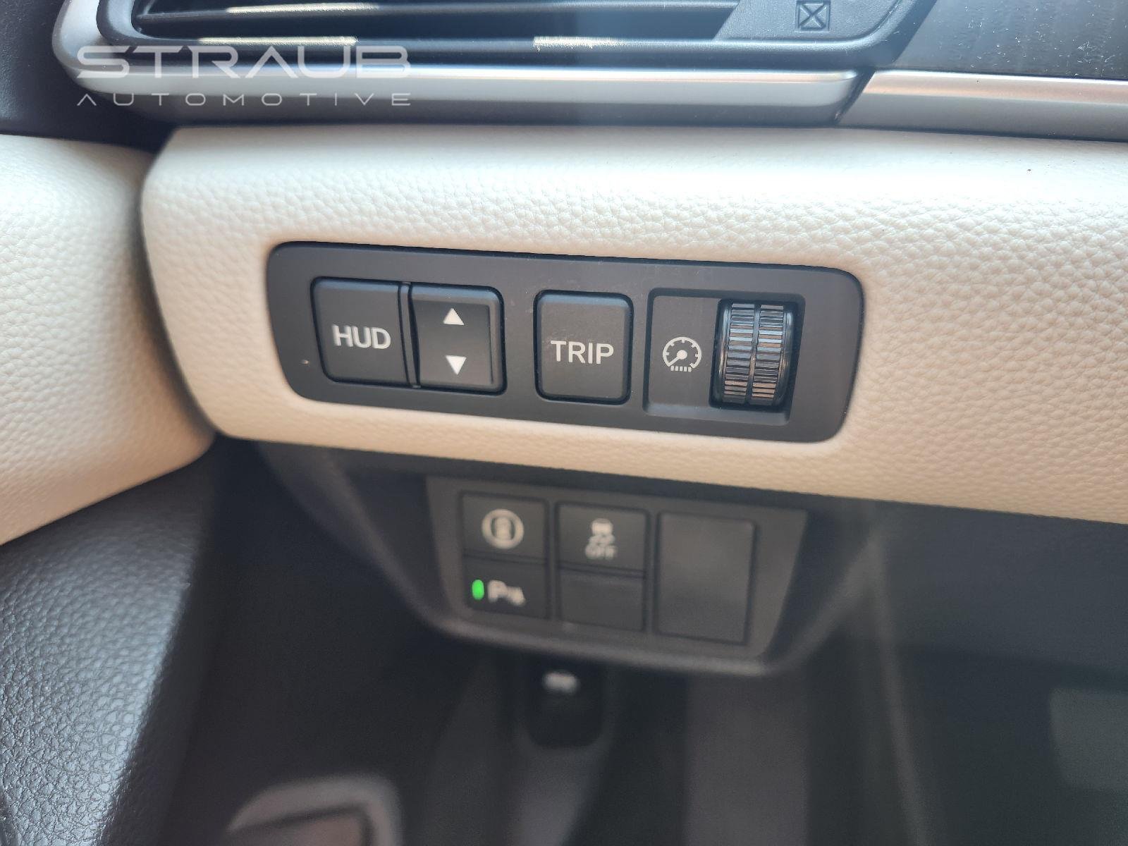 2018 Honda Accord Touring - Photo 19