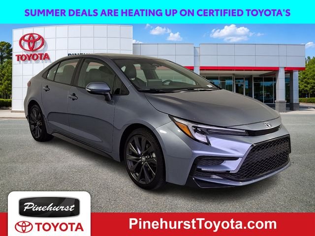Used 2025  Toyota XSE image 1