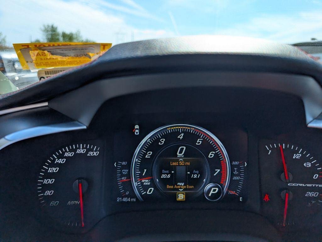 Used 2015 Arctic White Chevrolet Stingray image 14
