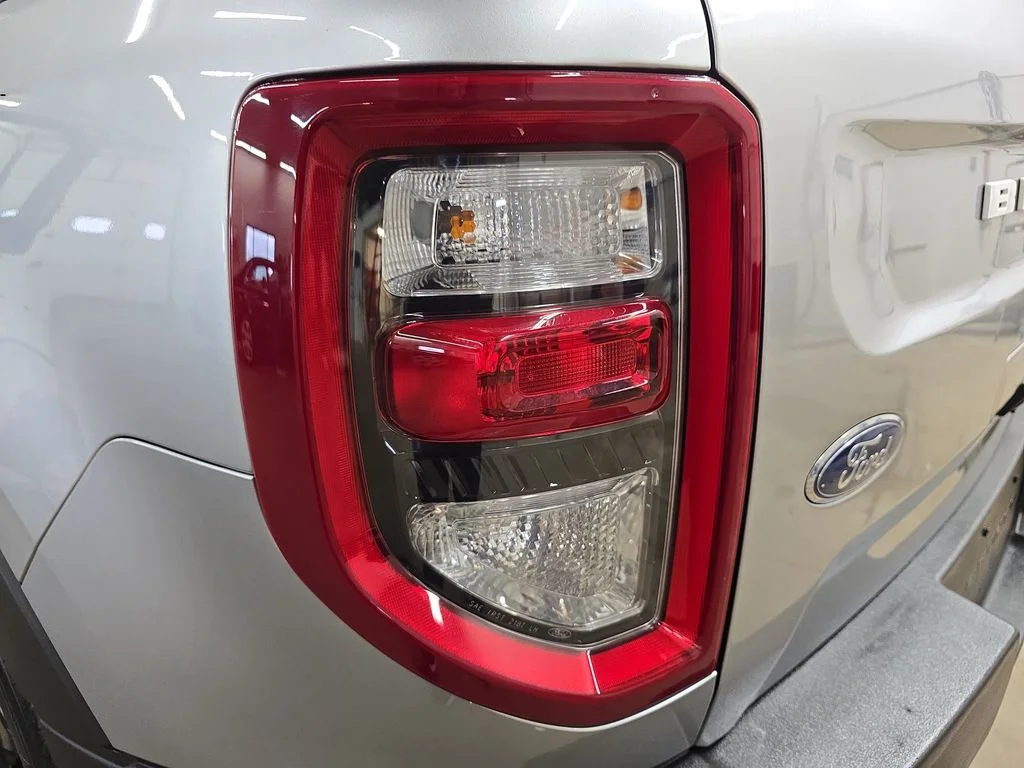 Used 2022 Silver Ford Outer Banks image 33